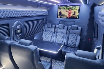 Lawrence Sprinter Van Interior